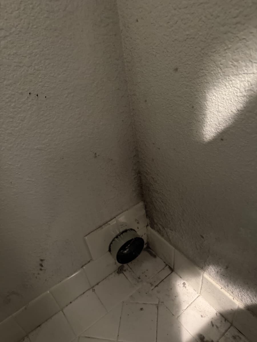 Transition duct installation in San Francisco — photo 3 of 6