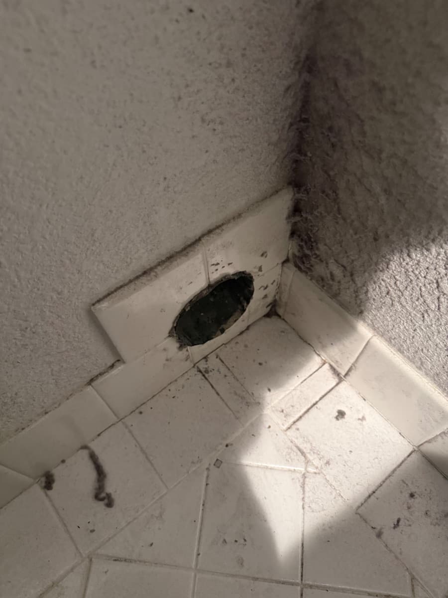 Transition duct installation in San Francisco — photo 4 of 6